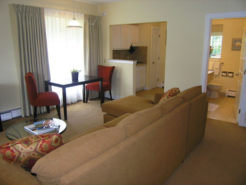 Cranwell Spa And Golf Resort (Adults Only) เลนอกซ์ ภายนอก รูปภาพ