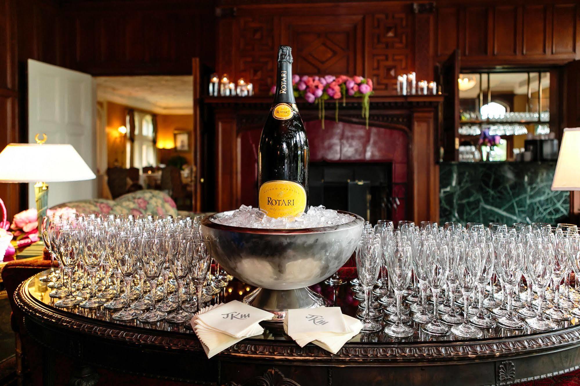 Cranwell Spa And Golf Resort (Adults Only) เลนอกซ์ ภายนอก รูปภาพ